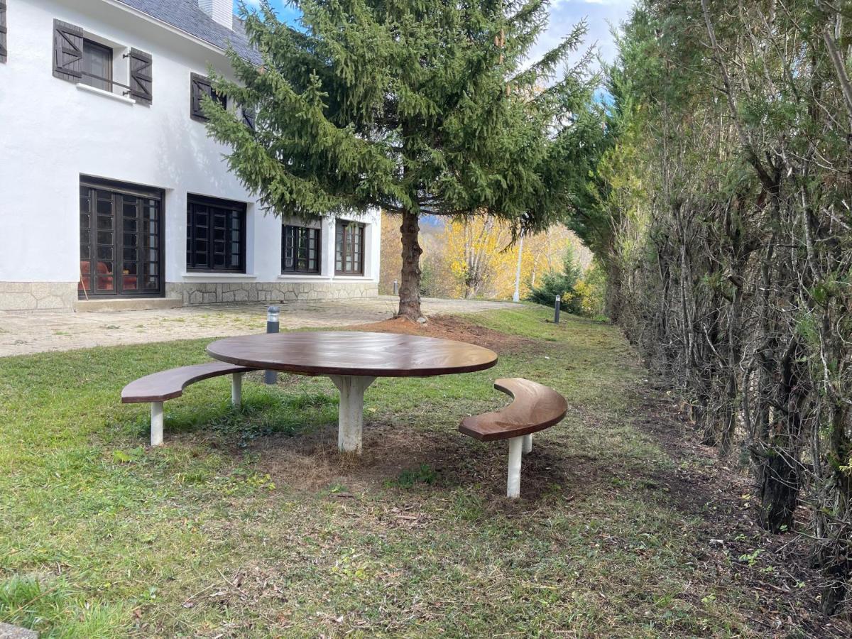 Mirador Del Valle Bed & Breakfast Panzió Eriste Kültér fotó