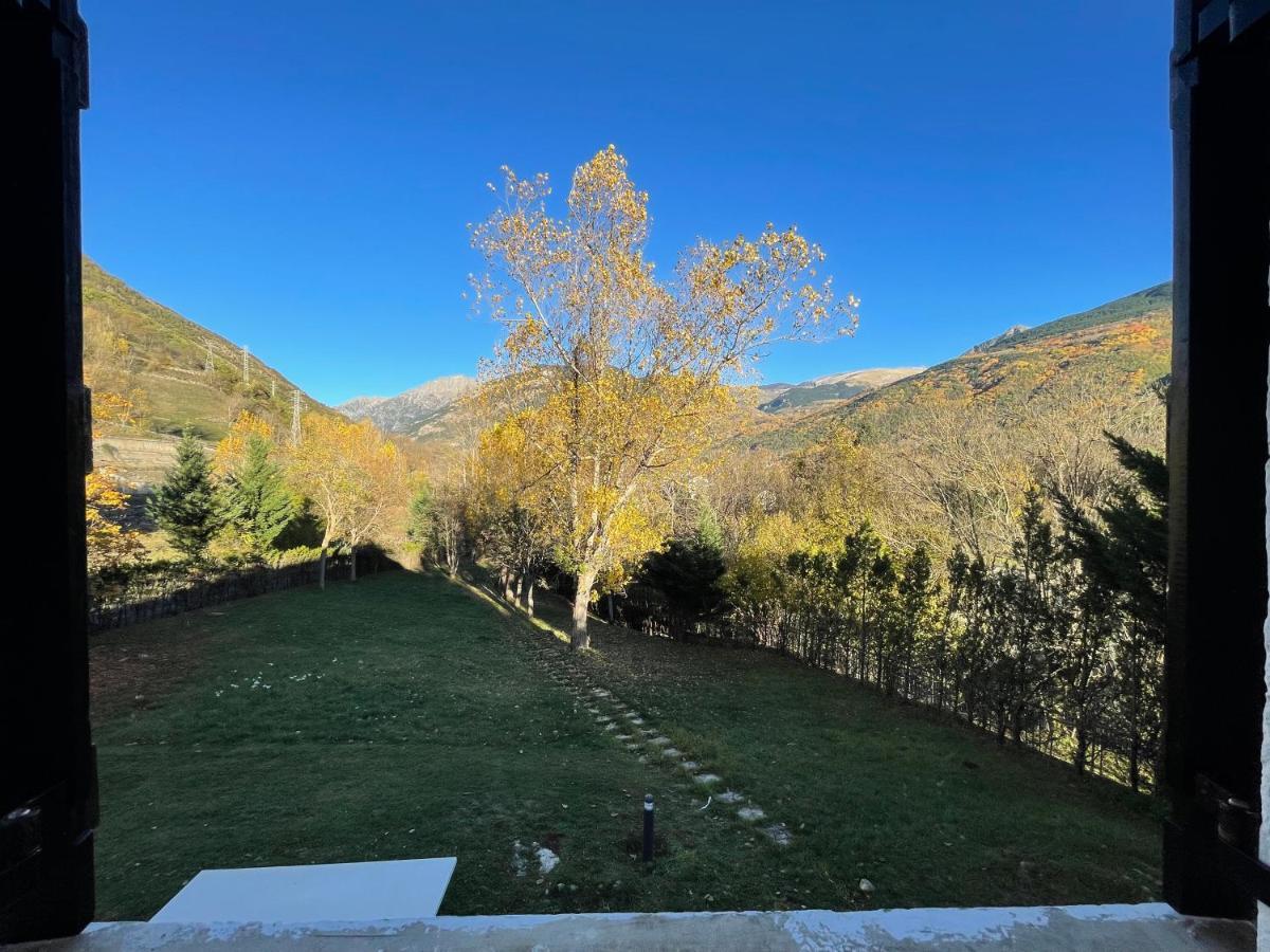 Mirador Del Valle Bed & Breakfast Panzió Eriste Kültér fotó