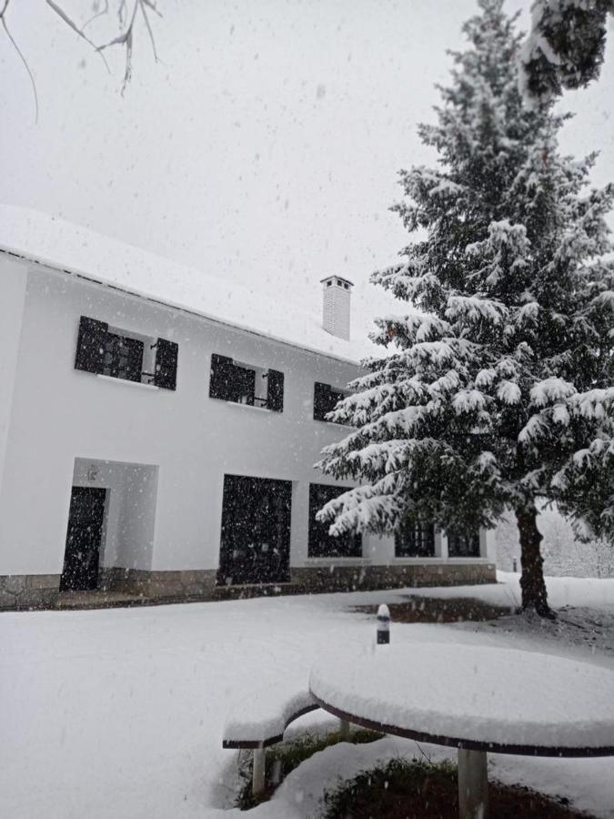 Mirador Del Valle Bed & Breakfast Panzió Eriste Kültér fotó